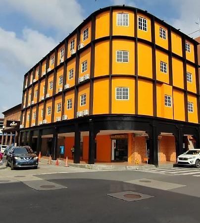 La Cubana Hotel & Suites コロン エクステリア 写真